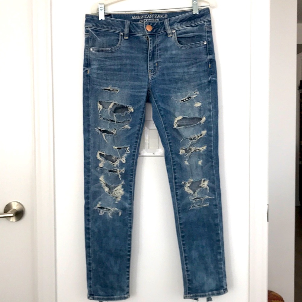 American Eagle Ripped Jeans - Picture 2 of 6